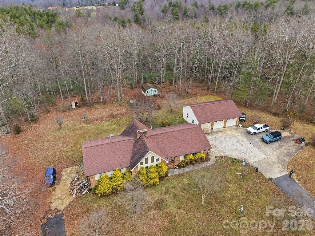 1906 Dogwood Vis, Lenoir NC
