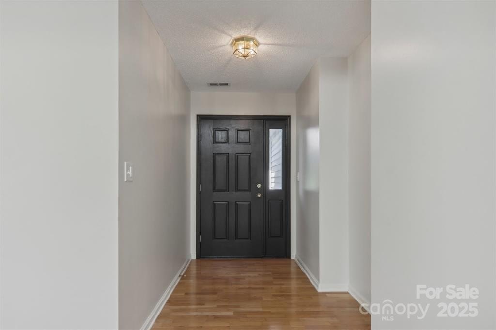 120 Hawks Nest Dr photo 6
